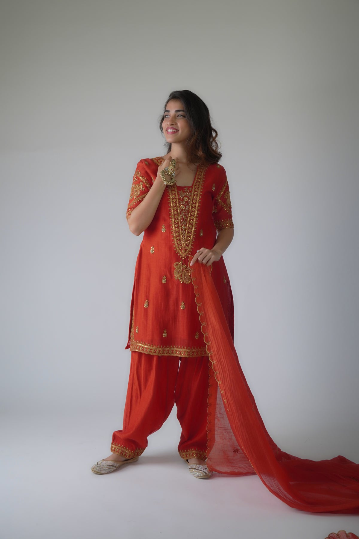 Marodi Suit