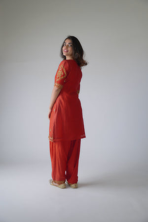 Marodi Suit