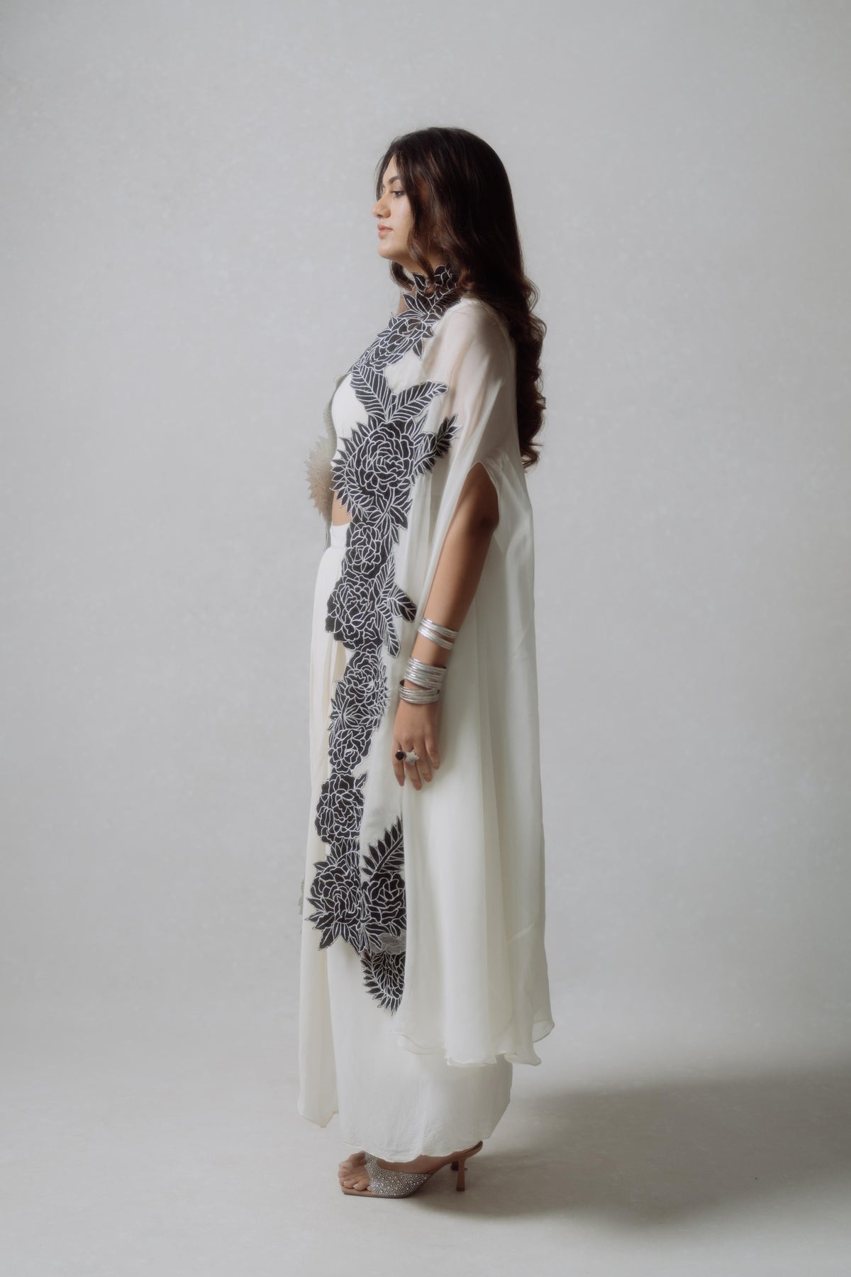 3 piece set with cape
